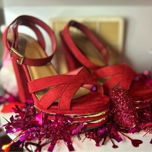 Red Heel with gold